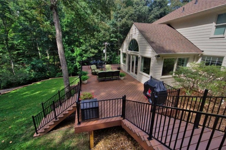 A magnificent wooden deck, expertly designed and built by Deck Creations.